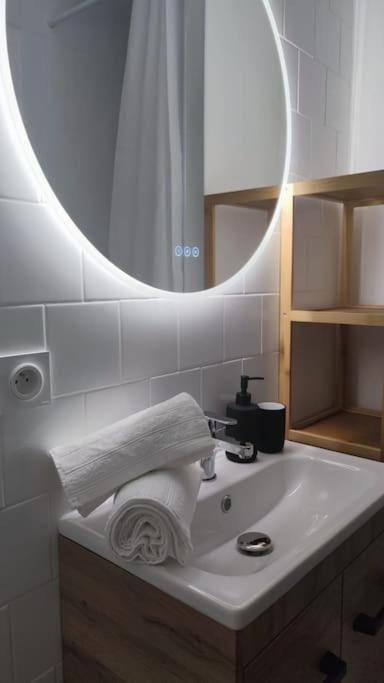 Charmant T1Bis Renove Avec Gout Rodez Exterior photo